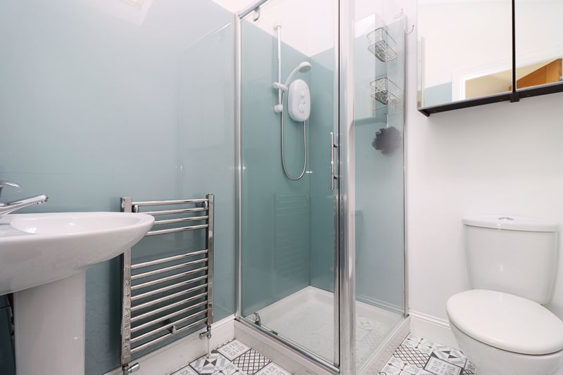 Guest Suite/Shower Room